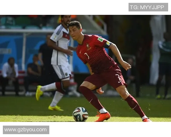 男子挑战极限猜测足球明星名字全记录与趣事分享